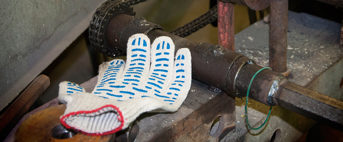 Хлопчатобумажные перчатки: модели для разных работ