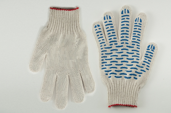 Перчатки х/б с ПВХ, 7,5 класс белые от Фабрики перчаток.